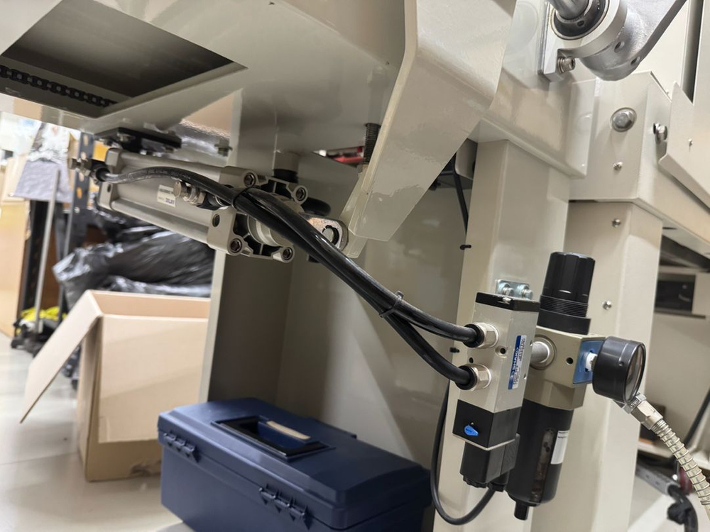 반자동 실링기 + 자동 열 수축 포장기계 세트 이미지