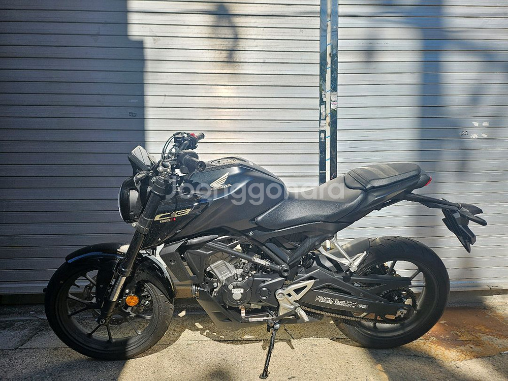 25년식 cb125 신차급 메뉴얼 입문용 오토바이--1