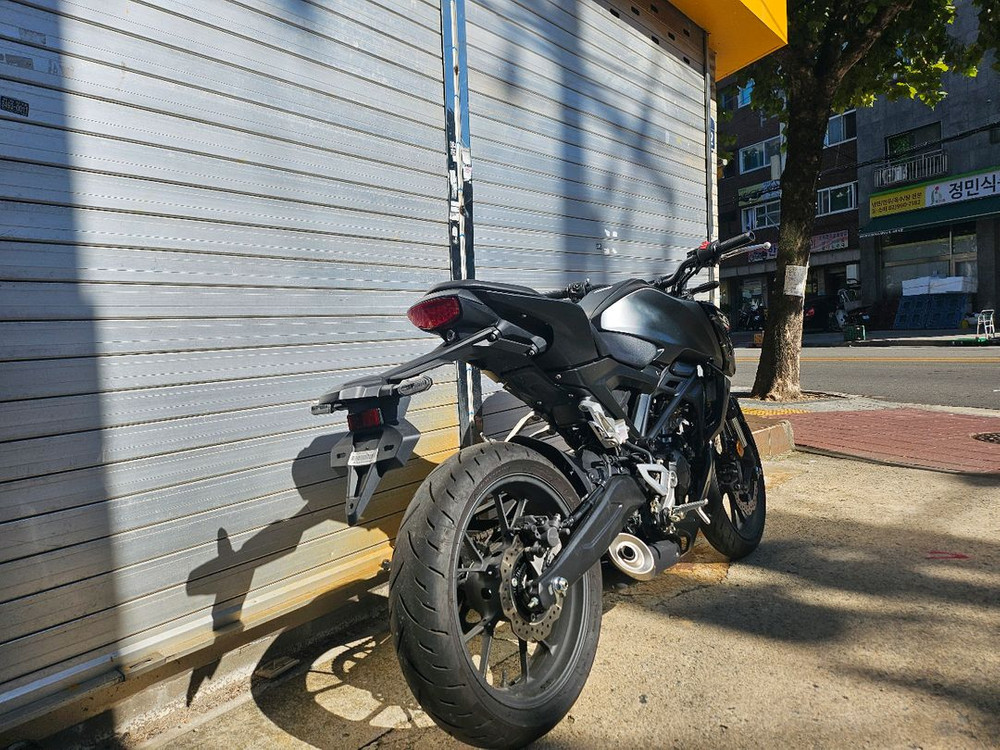 25년식 cb125 신차급 메뉴얼 입문용 오토바이 이미지