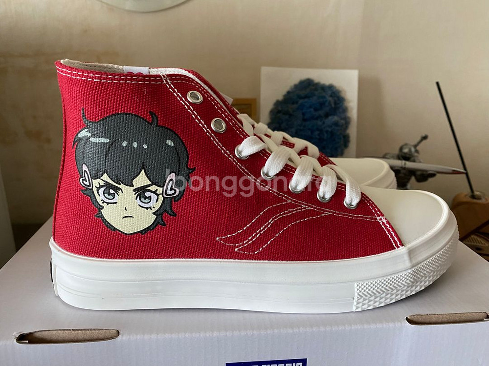 (새 상품 / 한정판) 달려라 하니 스니커즈--2