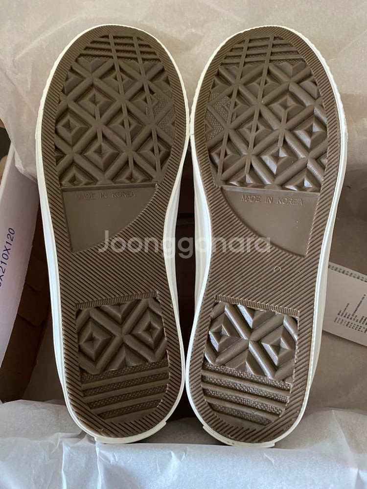 (새 상품 / 한정판) 달려라 하니 스니커즈--5