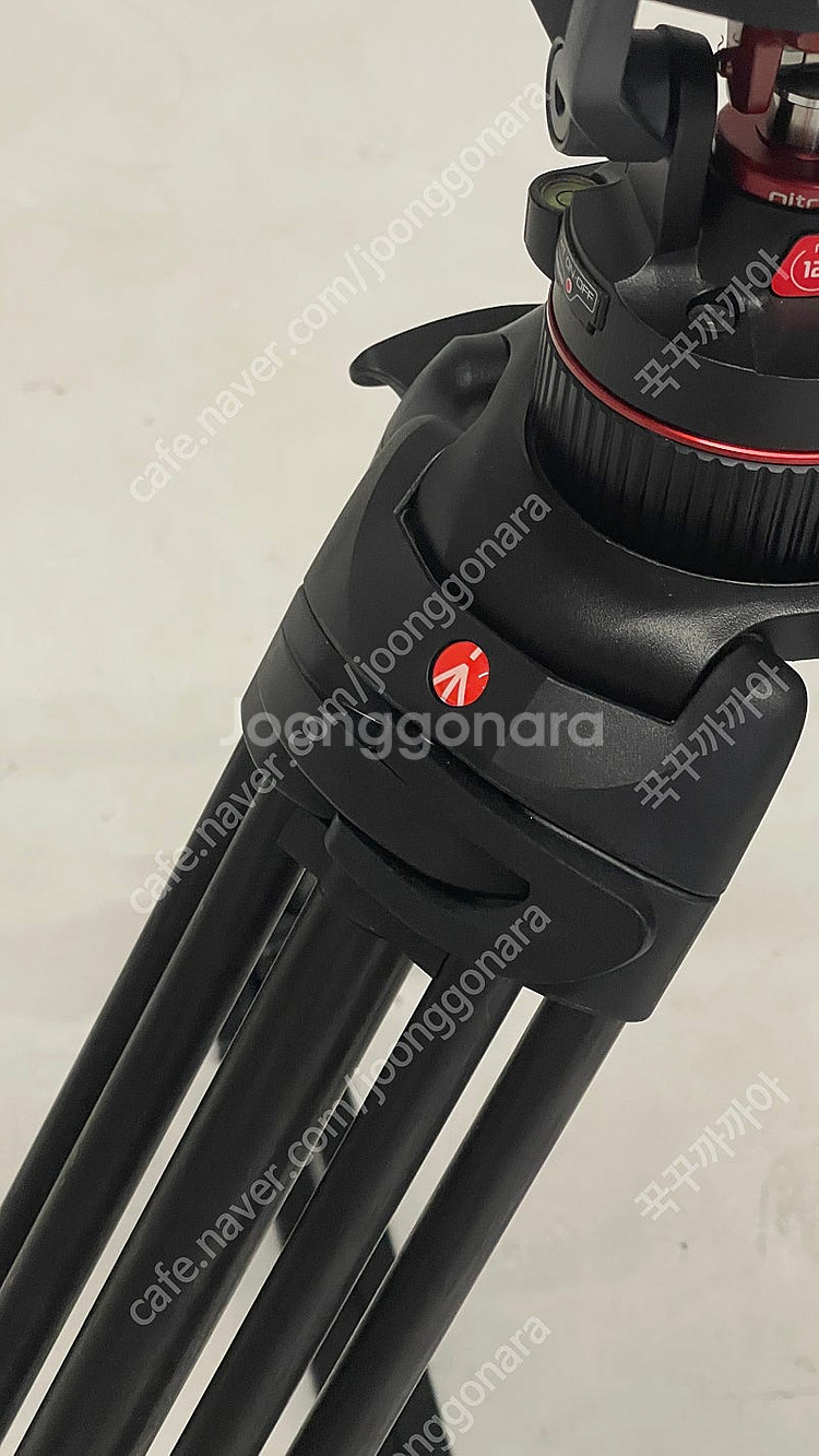 맨프로토 비디오 삼각대 MVTTWINGC--1