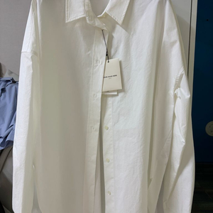 유어네임히얼 셔츠 화이트