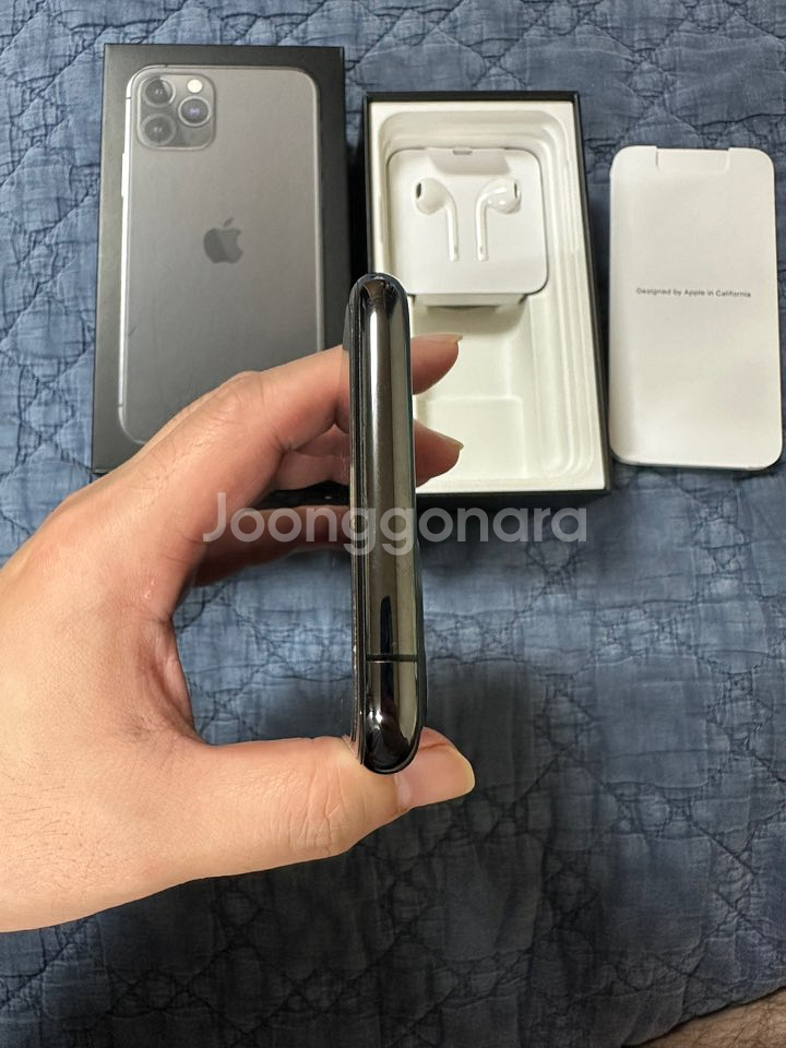 아이폰11 프로 256g 스페이스그레이 판매합니다.--1