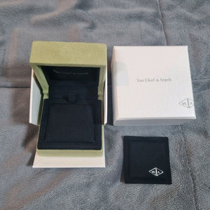 반클리프 알함브라 목걸이 케이스 박스 상자