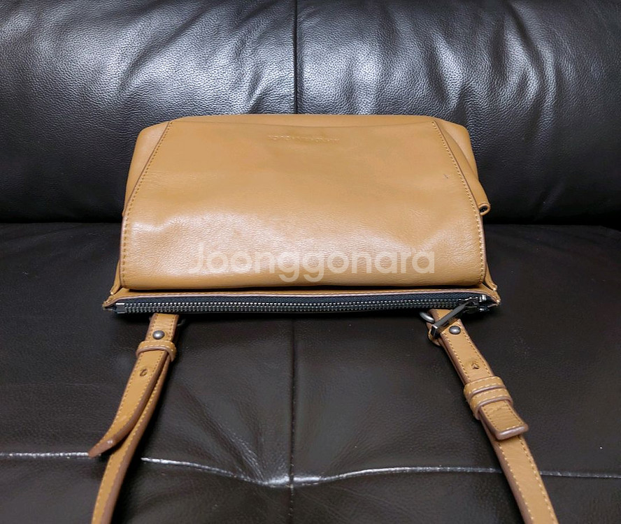 만다리나덕 가죽 크로스백--3