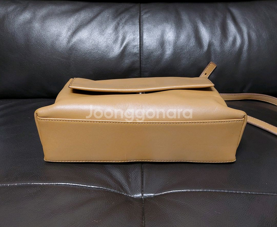 만다리나덕 가죽 크로스백--4