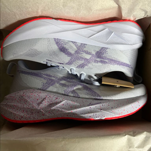 아식스 노바블라스트5 도쿄 260 265 새제품 판매