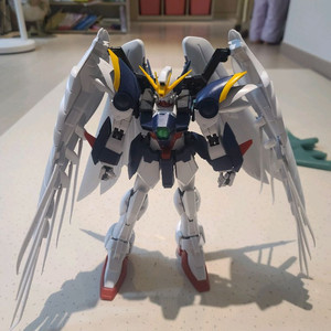 반다이pg윙건담 정크팝니다