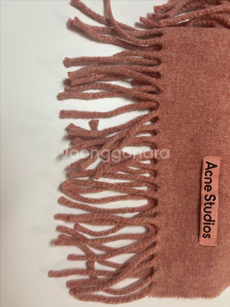 아크네스튜디오 로즈멜란지 머플러 판매해요--4