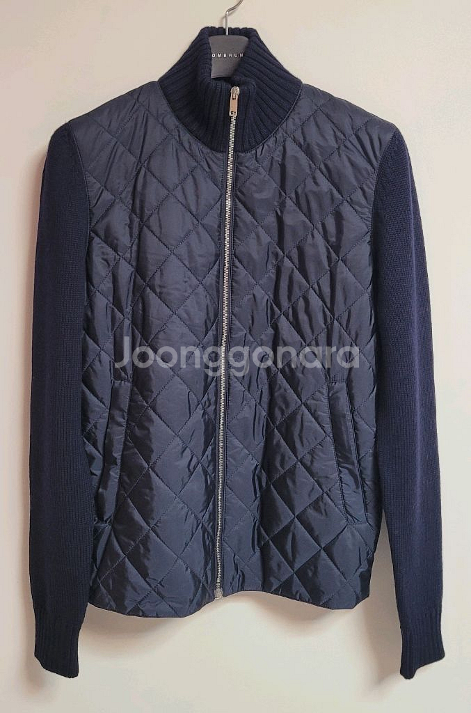 프라다 니트패딩(새상품급)--0