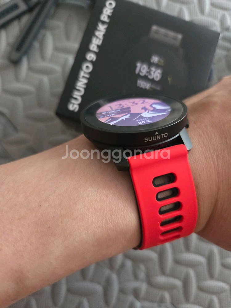 순토9피크프로 올블랙 필란드산--0