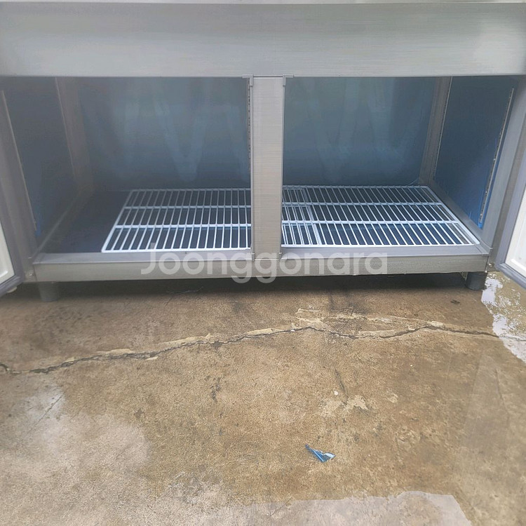 반찬냉장고 1800짜리 팝니다.--2