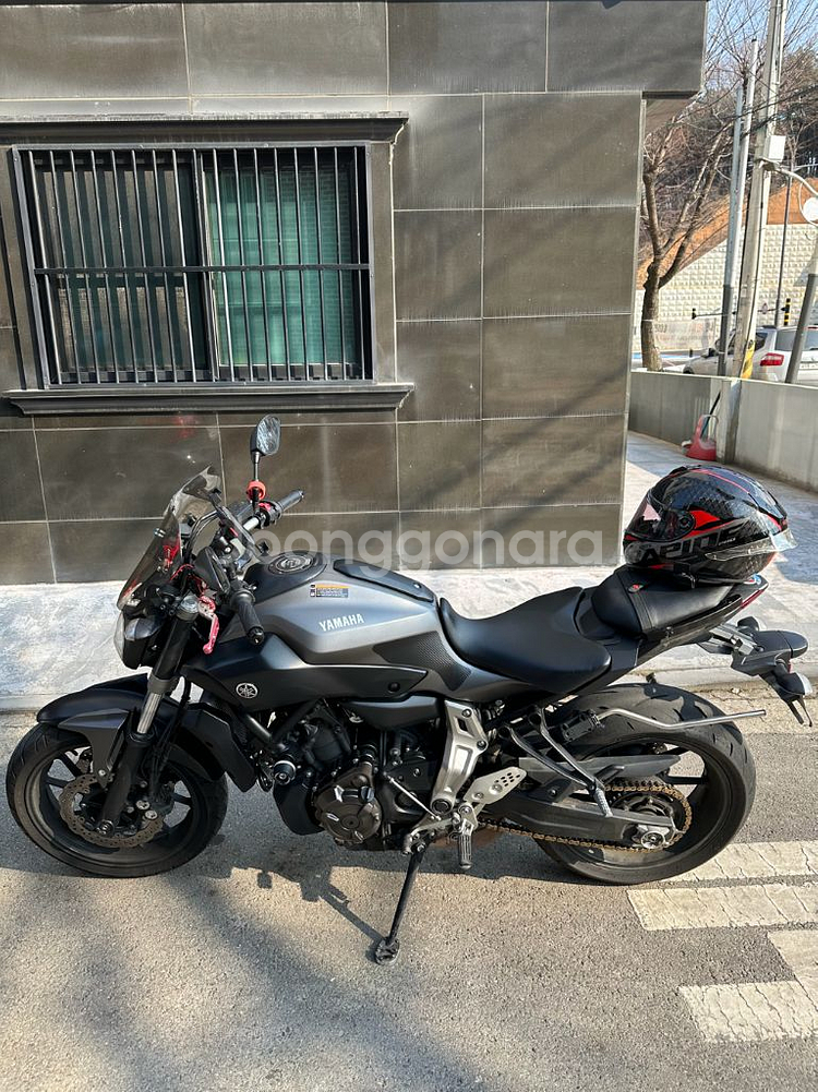 야마하 MT07--2