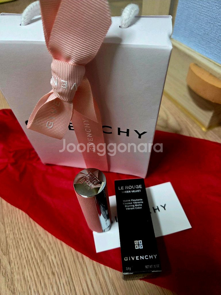 [백화점정품]지방시 쉬어 벨벳 23호 판매합니다--0