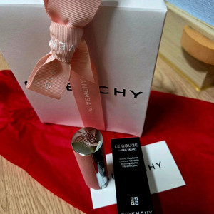 [백화점정품]지방시 쉬어 벨벳 23호 판매합니다