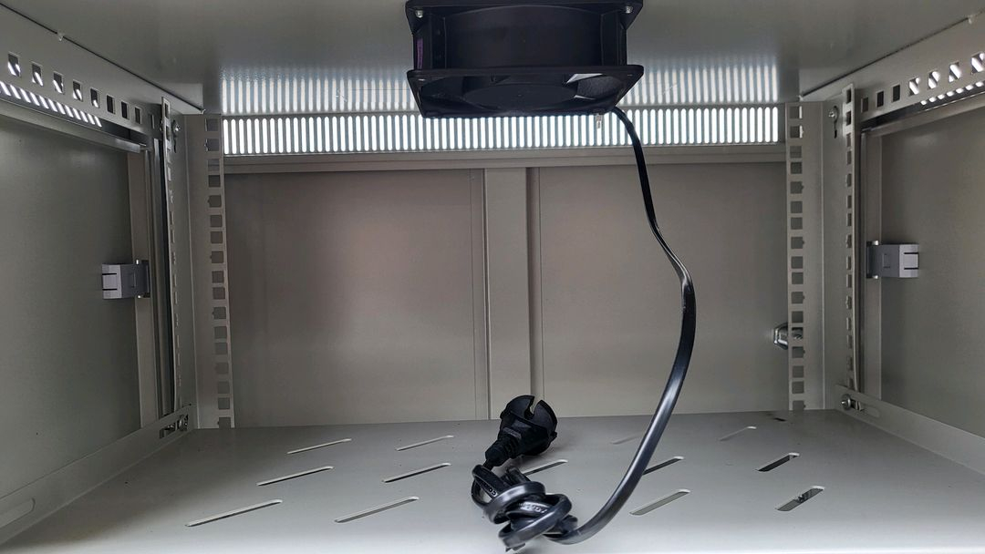 in-network 9U 허브랙--5