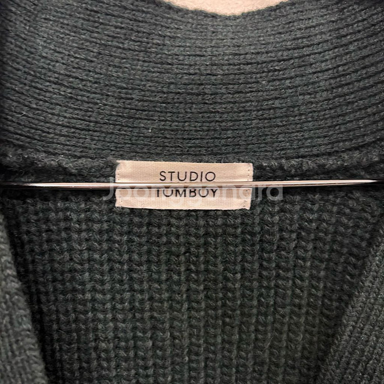 스튜디오톰보이 울 브이넥 꽈배기 니트 가디건--2