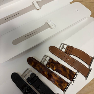 애플워치 7 41mm 정품 및 가죽스트트랩(충전기)