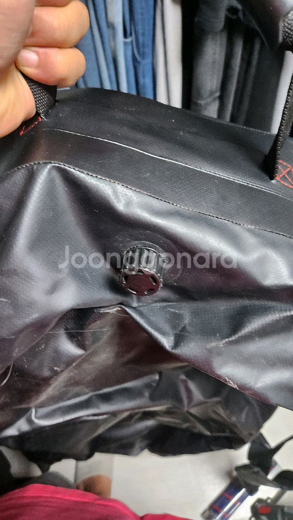크레시 고릴라 프로 135리터 다이빙 가방 판매합니다--2
