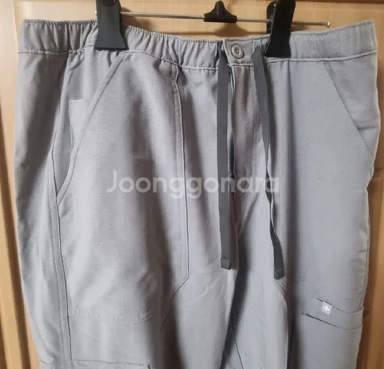 FIGS 남성 그레이 애슬레틱카고 팬츠 M사이즈 새상품--2