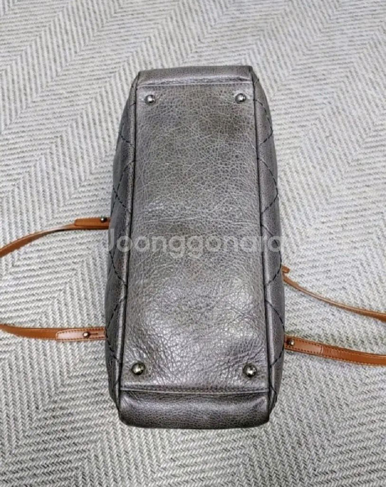 (정품) 샤넬 온 더 로드 쇼퍼 토트백 겸 숄더백--8