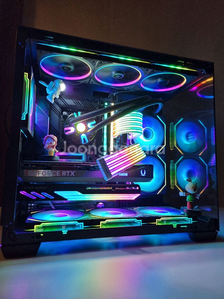 고사양 인텔 i7 rtx 5070 게이밍용 컴퓨터--6
