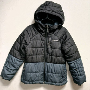 파타고니아 키즈 패딩 블랙/블루 점퍼 사이즈 XS 5-