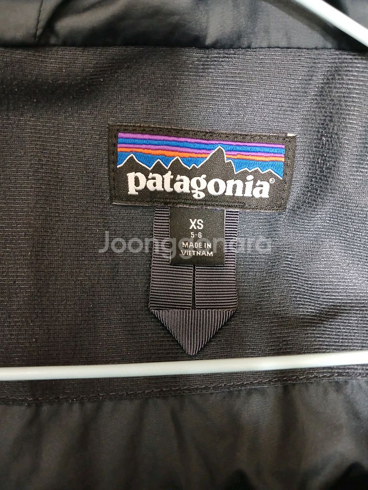 파타고니아 키즈 패딩 블랙/블루 점퍼 사이즈 XS 5---2