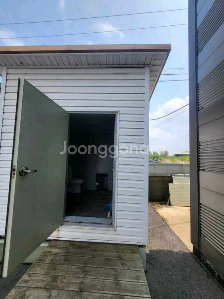2.5*2.5이동식화장실 팝니다.--1