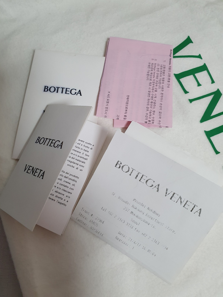 보테가베네타 카세트 패딩 체인백 초크 토트 정품--3