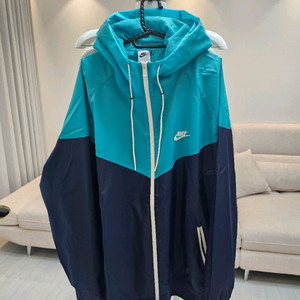 빅사이즈 나이키 바람막이 130사이즈