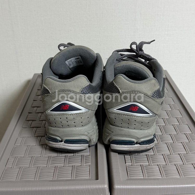 뉴발란스 2002ra 그레이 270--1