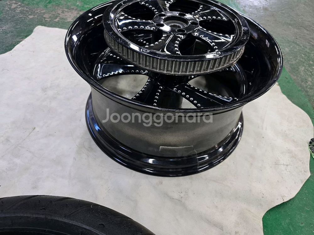 할리데이비슨 팻보이 브레이크 아웃용 SMT UFO 휠셋--7