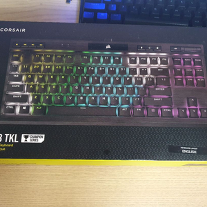 커세어 k70 rgb tkl 은축