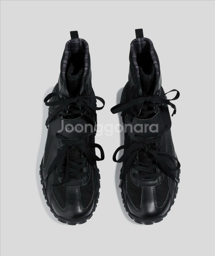 [휠라]한정판 오호스 에샤페 미드 스니커즈 운동화--0