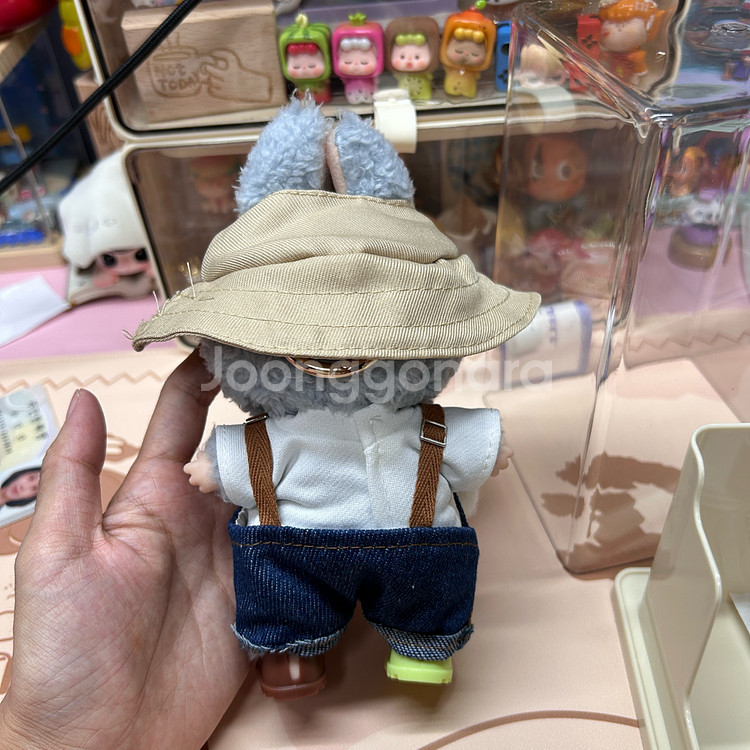 정품 라부부 마카롱 인형키링 옷 신발 포함--1