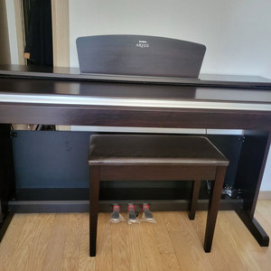 야마하 ARIUS 피아노