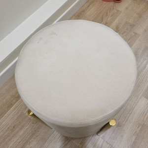 아이보리 스툴 의자