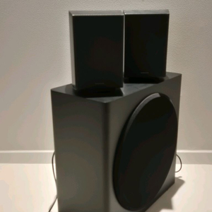 삼성 우퍼, 리어스피커