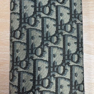 디올 오블리크 장지갑