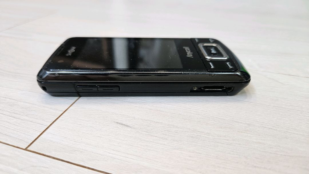 KT 3G SPH-8700 허니버블폰 슬라이드폰--4