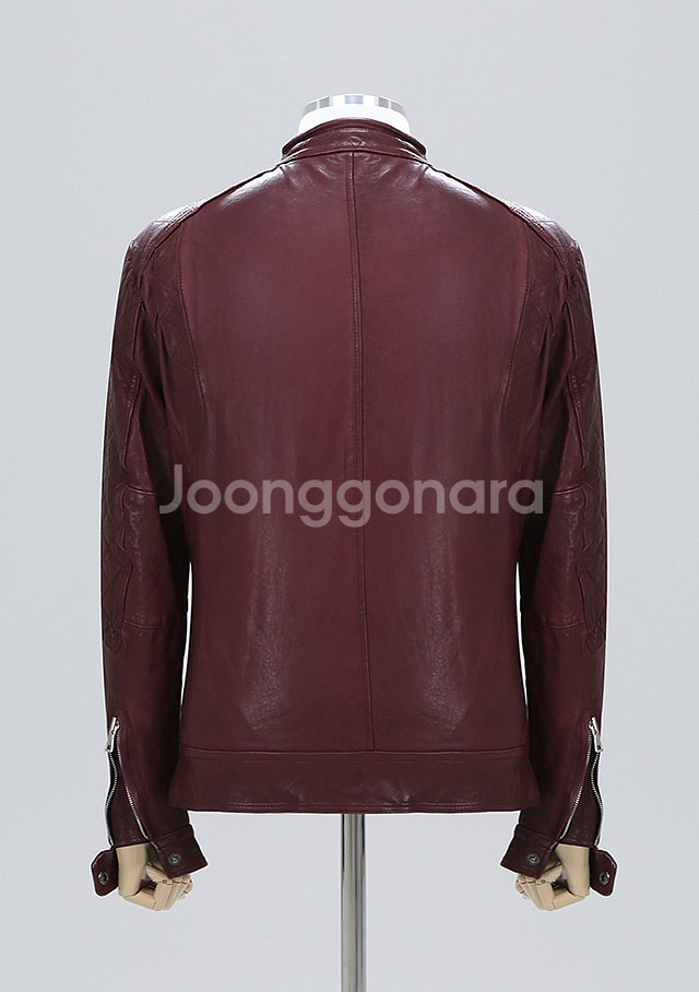 가죽 자켓 와인 컬러 95사이즈 새제품 판매합니다.--1