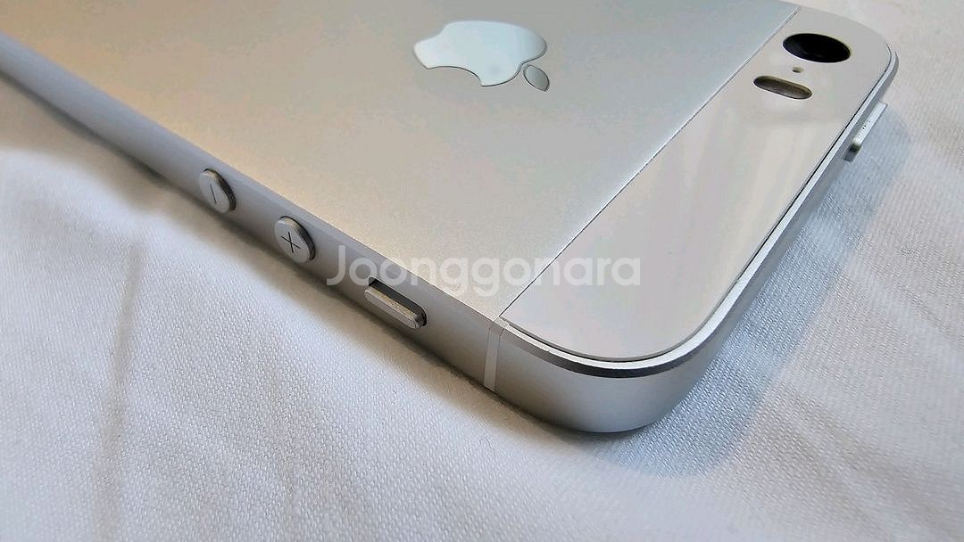 [정품] 아이폰 SE1 128GB 배터리신품 무음카메라--4