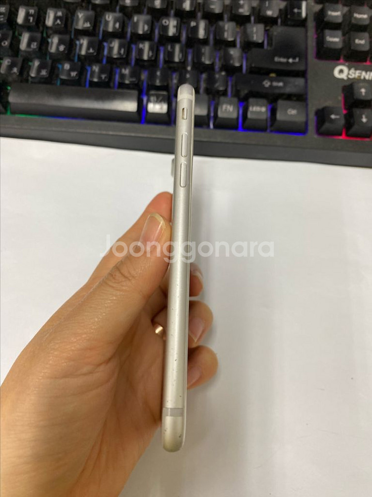 아이폰7 실버 액정SS급 128GB 빈티지카메라대량가능--4