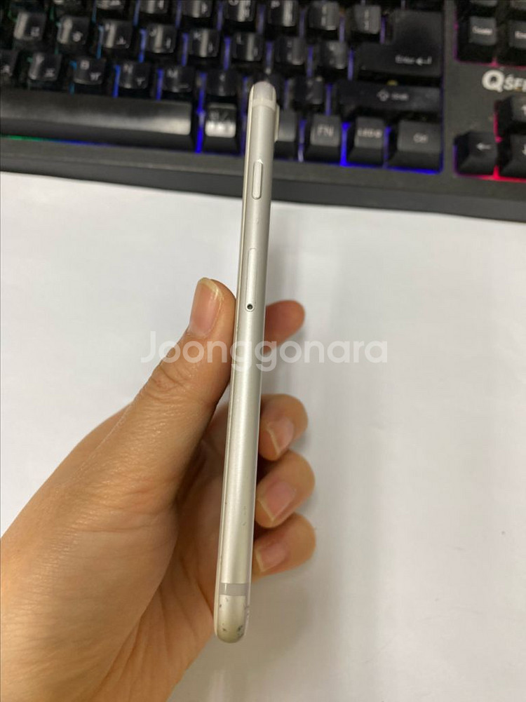 아이폰7 실버 액정SS급 128GB 빈티지카메라대량가능--5