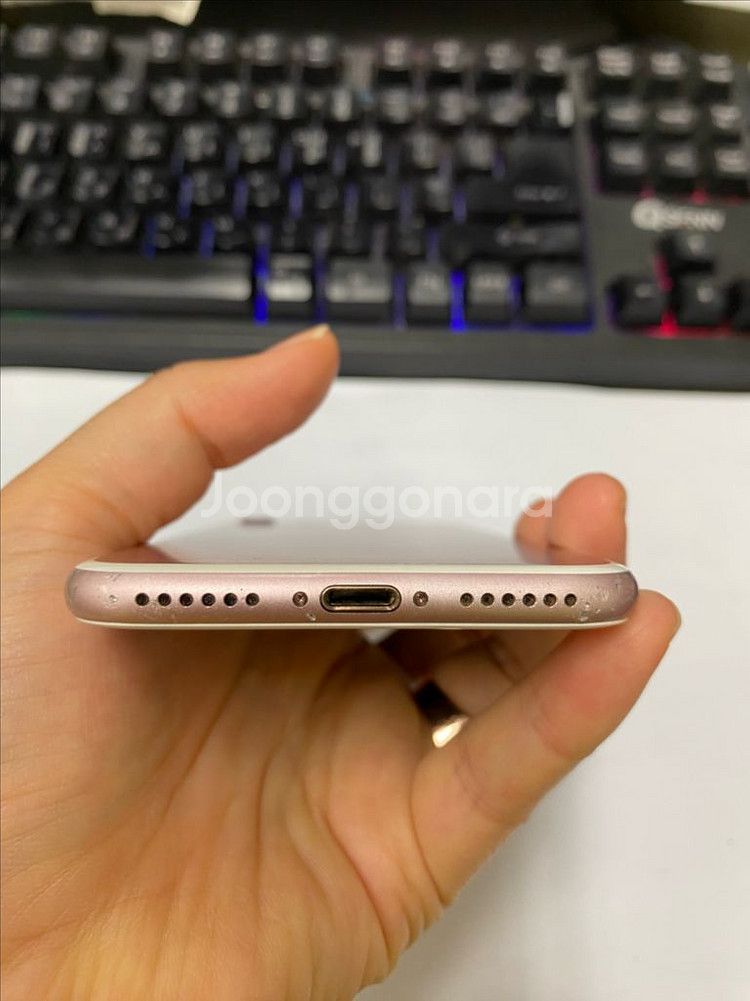 아이폰7 로즈골드 액정SS급 128GB 배터리100%--5