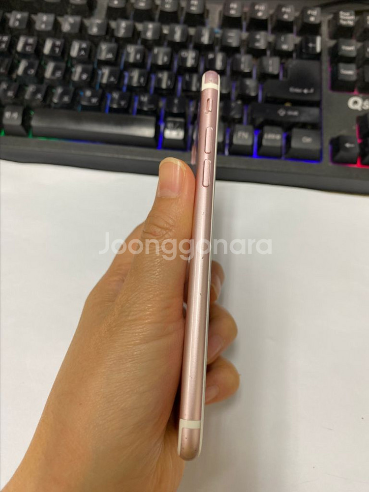 아이폰7 로즈골드 액정SS급 128GB 배터리100%--4
