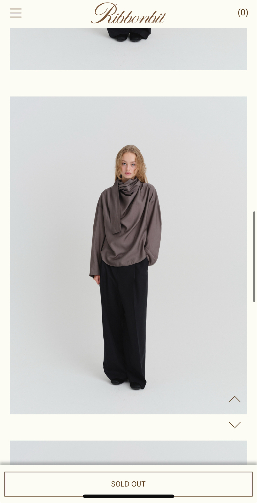 리본빛 shophie blouse 소피블라우스 이미지
