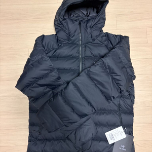 [새상품] 아크테릭스 토륨 미듐 사이즈 팝니다